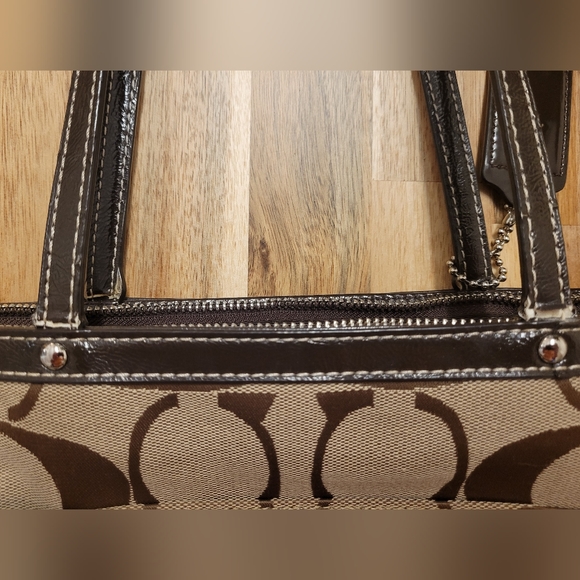 Coach Purse Signature Stripe Brown / Khaki Tote / Shoulder Bag #F19046 - Picture 4 of 8